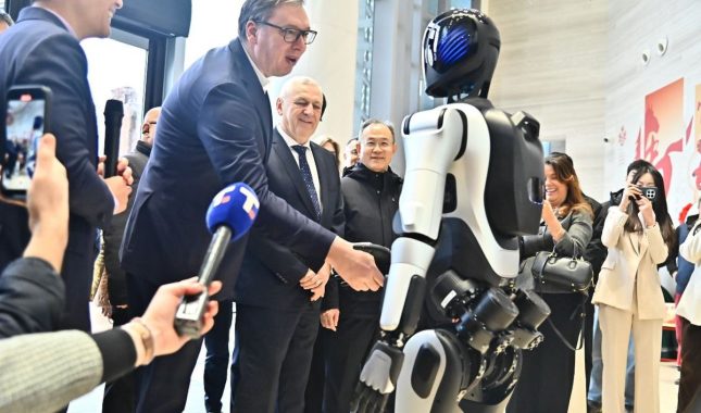 Bursać: Kad se robot na Kosovo vrati!