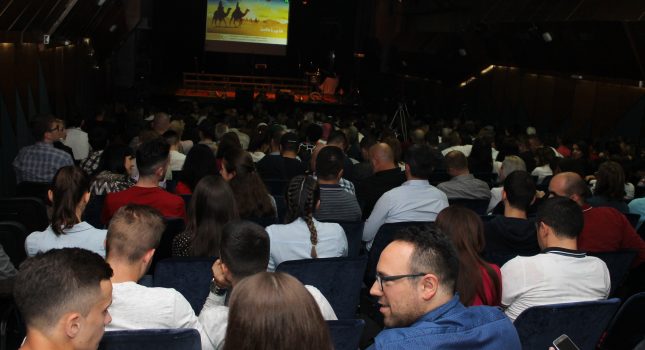 Poklon knjiga građanima Podgorice