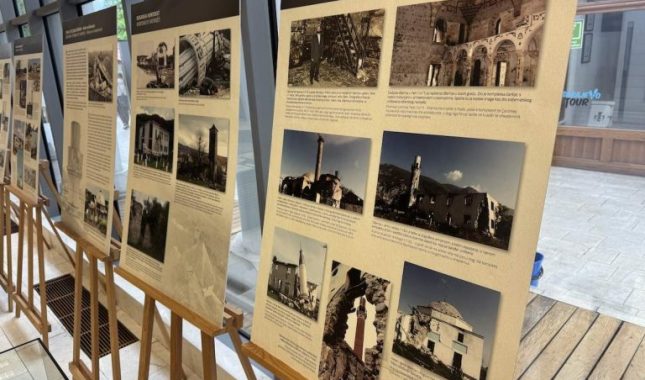 Otvorena izložba o rušenju džamija u BiH i na Kosovu