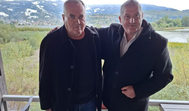 Esej o Iberu Hotu Albancu iz Plava o životu, borbama i politici.