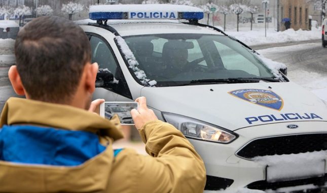 Građani imaju pravo da snimaju policajce dok postupaju u javnosti