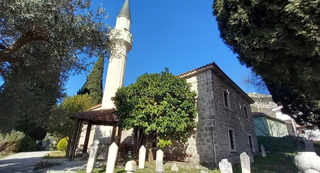 STARI BAR NA RAZMEĐAMA VJEKOVA (I dio) Piše: Božidar PROROČIĆ, književnik i publicista