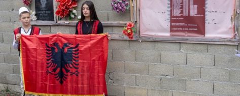 KALUĐERSKI LAZ – GROBNICA ISTINE I OGLEDALO NAŠE SAVJESTI