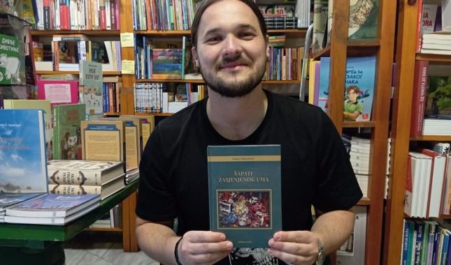 LAVIRINTI SJENKI I UNUTRAŠNJIH SVJETOVA KNJIŽEVNI UNIVERZUM SANELA BIBEROVIĆA U ZBIRCI „ŠAPATI ZASJENJENOG UMA“