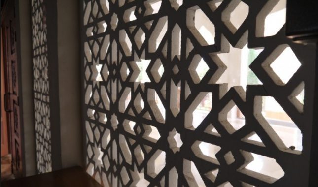 Onaj ko aplaudira tiraninu i silniku, završit će prezren i odbačen na smetljištu historije