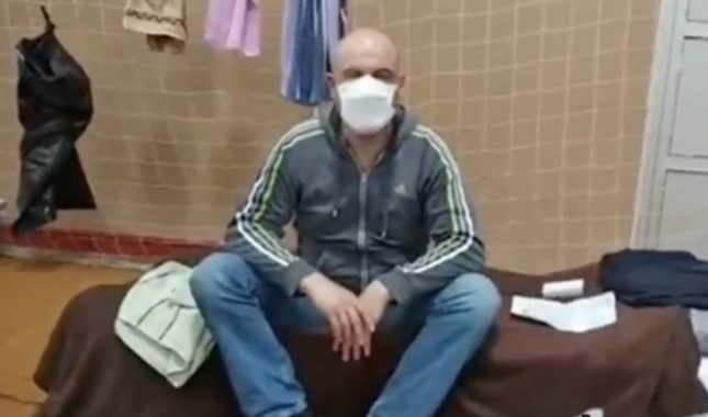 Pogledajte u kakvim nehumanim uslovima borave ljudi u karantinu u RS-u: Molim vas, pomozite nam! (VIDEO)