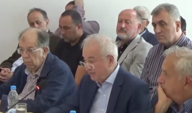 Opasne najave velikosrpskih ideologa: Pozivi na rat i mobilizaciju iz Beograda /VIDEO/
