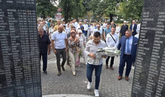 Obilježena 33. godišnjica stravičnog zločina HVO-a nad Bošnjacima u Vrbanji!