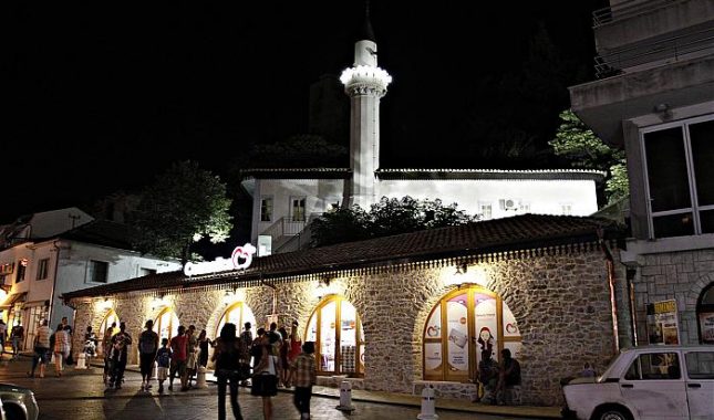 Vjera ili tradicija?