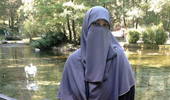 Kad preseli hizmećar Dinu i ummetu