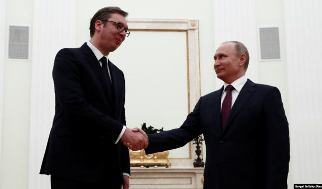 Bursać: Kakva crna EU, Srbija je odavno izabrala Moskvu i svoju propast!