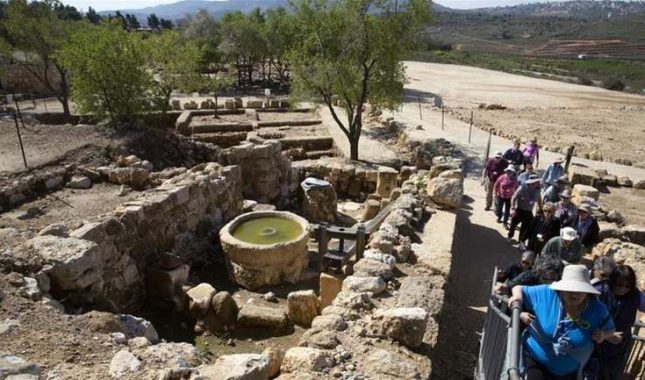 Kršćanska cionistička arheologija: Alat za tlačenje Palestinaca