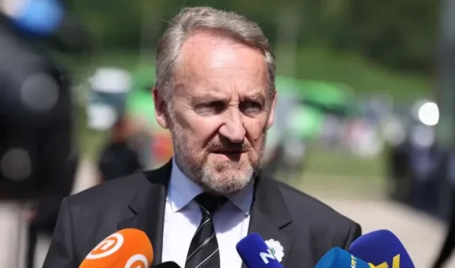 Izetbegović: Srebreničani danas žive s onima koji bi da završe ono što u ratu nisu uspjeli puškama i tenkovima (VIDEO)