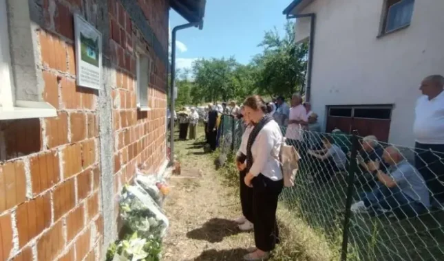 Obilježena 34. godišnjica Žive lomače na Bikavcu: Jezivi zločin kao dio plana uništenja Bošnjaka