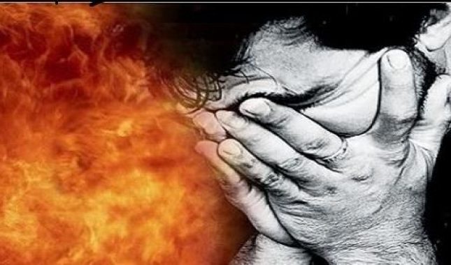 Konstantna borba-obaranje pogleda (VIDEO)