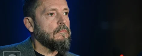 Bursać: Potpuno sumanuto – vlast u RS traži pravo na negiranje genocida i veličanje ratnih zločinaca