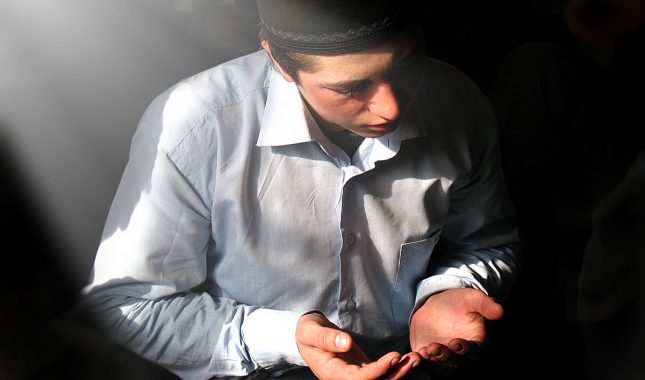 Da li meleki izgovaraju amin na ono što čovjeku u svom srcu poželi drugom muslimanu?