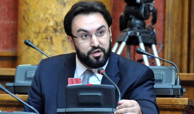 Enis Imamović u Skupštini Srbije o ubistvu Fahrudina Skarepa: Vlada Srbije štiti ubice Bošnjaka /VIDEO/