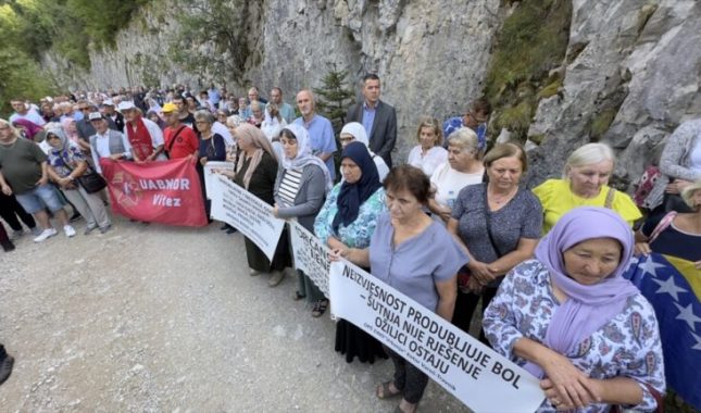 Obilježena 31. godišnjica svirepog strijeljanja 224 logoraša na Korićanskim stijenama