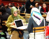 KAKO MUŠKARCI GLEDAJU OSKUDNO ODJEVENE, A KAKO POKRIVENE ŽENE?