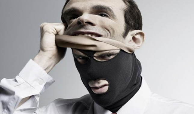 Oni su zamke pleli a Allah ih je ometao …