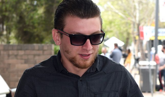 Imam velikih problema s roditeljima koji mi brane praktikovanje vjere…