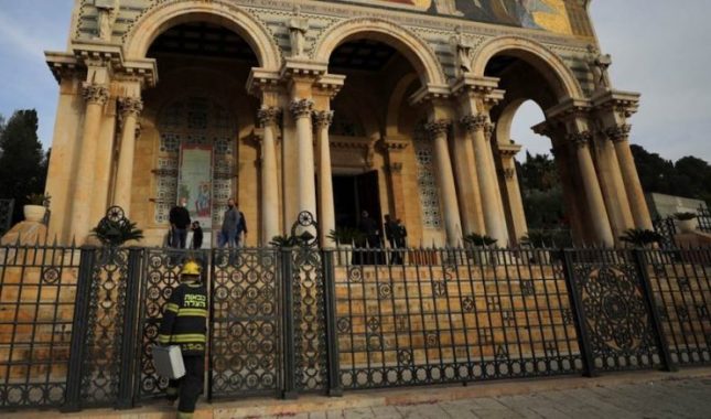 Muslimani spriječili Jevreja da zapali poznatu crkvu u Jerusalemu