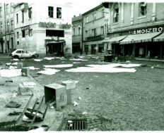 Prije 31 godinu srpske snage granatirale Kapiju: Dan kada je ubijena tuzlanska mladost