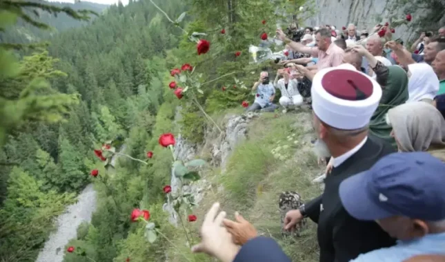 Zločin na Korićanskim stijenama je genocidni akt: Srpski zločinci su tog dana ubili 224 Bošnjaka