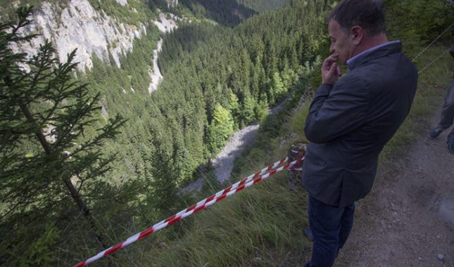Obilježavanje 30. godišnjice zločina na Korićanskim stijenama