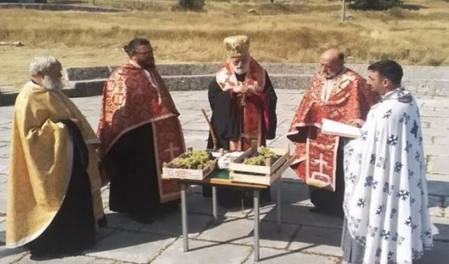 Mihailo: Srpski popovi su Sedmi bataljon, oni koji podržavaju SPC su neprijatelji