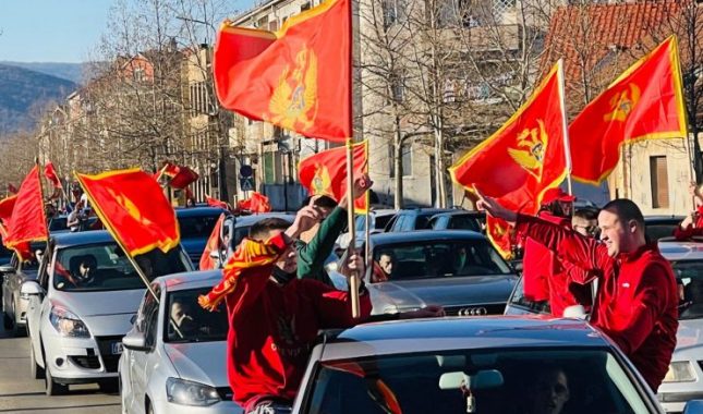 Crnogorci poručili Krivokapiću: Rok ti je 9. april da smijeniš Leposavića ili izlazimo na ulicu dok ne padne Vlada