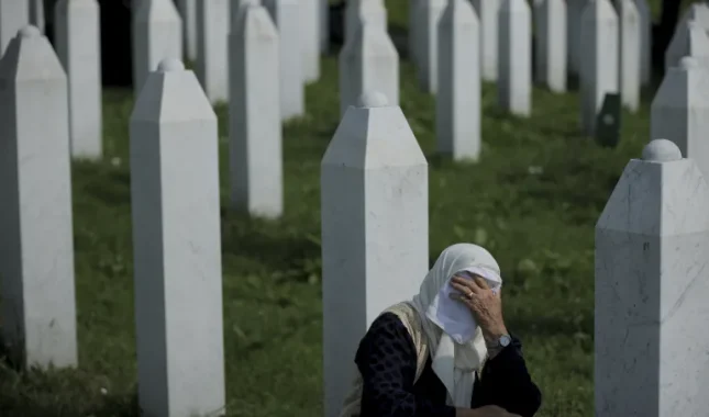 Bursać: Kad se u Srebrenici ‘srpski rod’ veseli genocidu