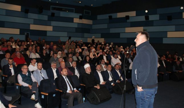 SRUŠENE DŽAMIJE I SAČUVANI PRAVOSLAVNI I KATOLIČKI VJERSKI OBJEKTI SLIKA JE NAS I ANAMO NJIH