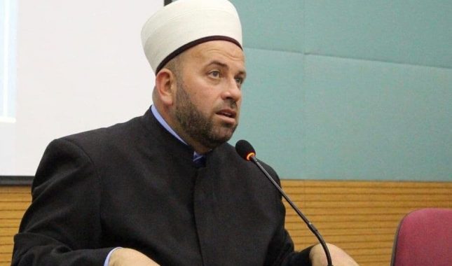 Fejzić: Pitam Univerzitet Crne Gore i sve građane da li je ikada bilo ispita u danima Božića?