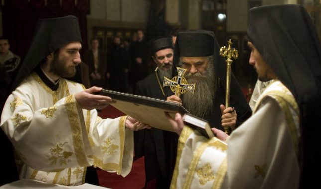 Srpska pravoslavna crkva – previše srpska i premalo crkva