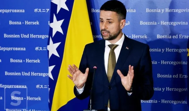Dragan Bursać: Amidžiću, svaka ti je za zatvora i šamara!