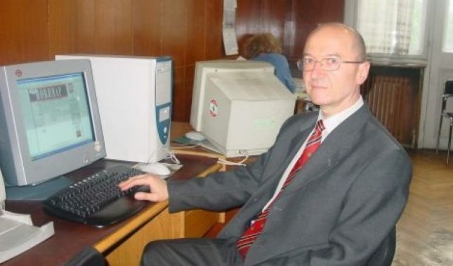 Univerzitetski profesor primio islam prevodeći Kur’an