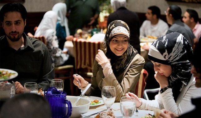 Adabi-propisi prilikom jela