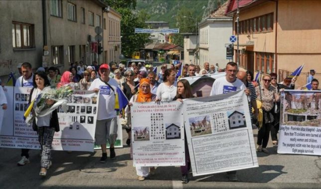 Živa lomača na Bikavcu jedan je od najokrutnijih srpskih zločina počinjenih nad Bošnjacima u Višegradu