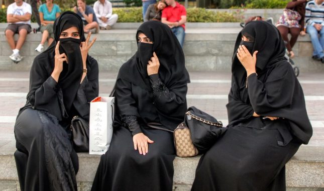 Ako žena i nakon četrdeset dana poslije porođaja ima krvarenje…