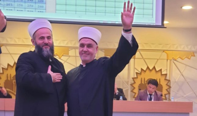 Rezultati izbora za novog reisu-l-ulemu: Kavazović 291 – Zukorlić 82