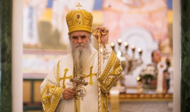Bursać: A za šta tačno podižu spomenik Amfilohiju?