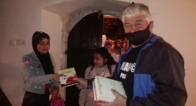 IKC-PG donirao 70 islamskih knjiga džematu džamije u Nikšiću