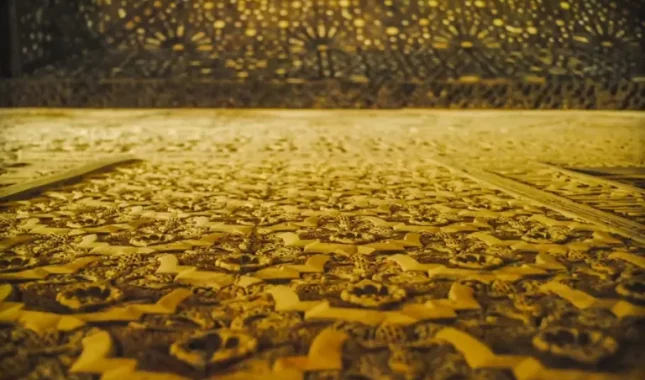 Ništa ne iskrivljuje sliku islama kao kukavičluk i privrženost neprijatelju nadajući se njegovoj pomoći