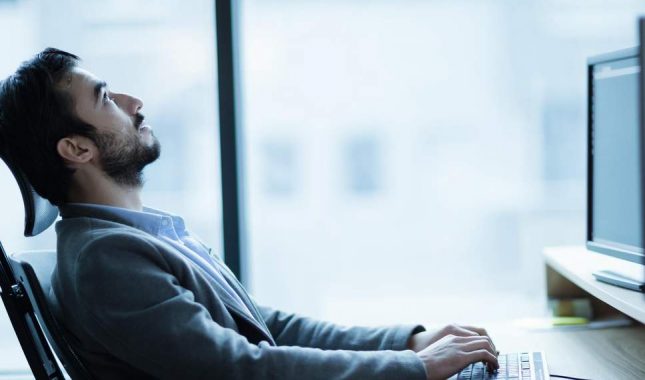 Da li si ti od onih koji džabe klanjaju, poste i uče Kur”an?